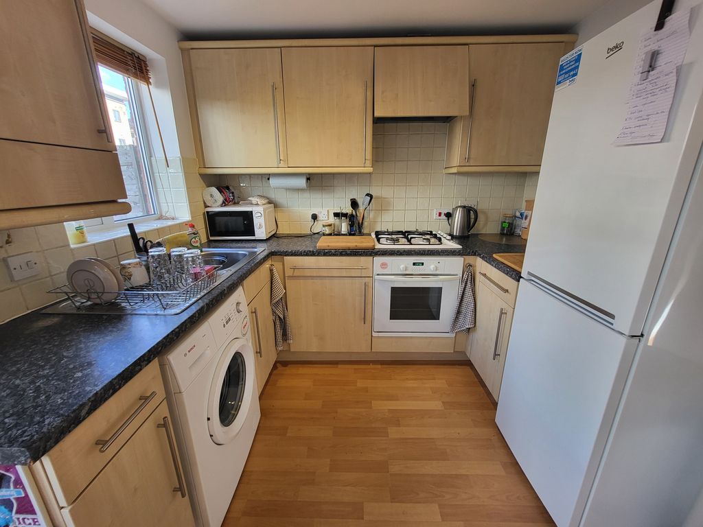 Property photo 3 of 17 Gallery