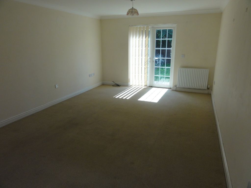 Property photo 3 of 5