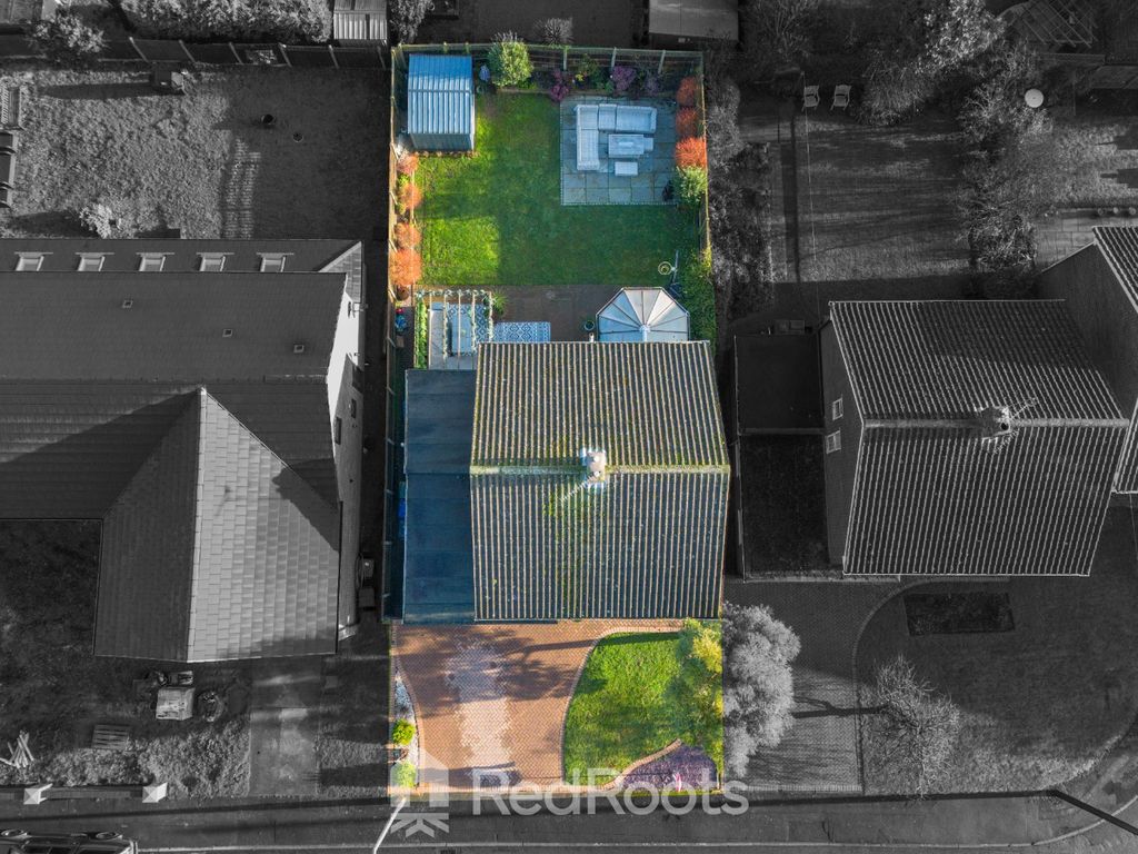 Property photo 2 of 38 4834821