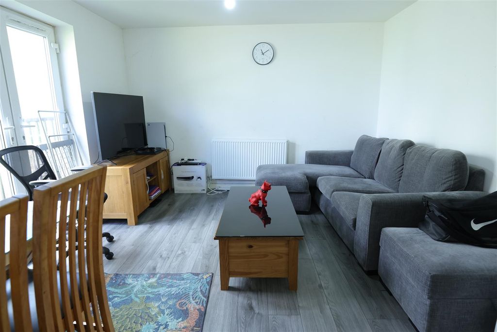 Property photo 2 of 16 176A5836.Jpg