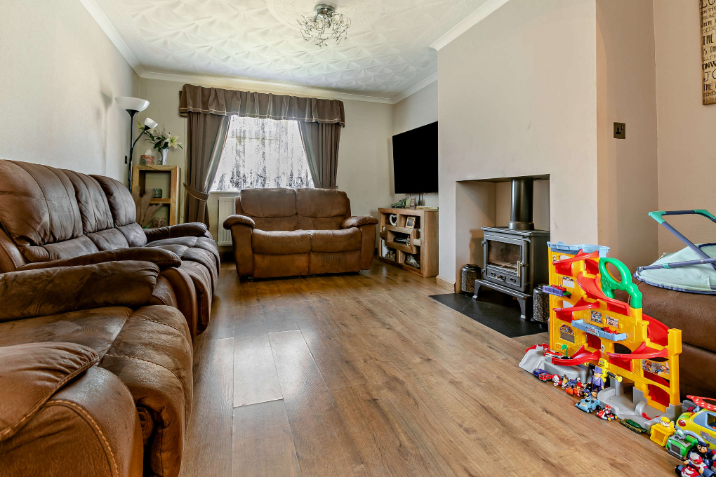 Property photo 2 of 14