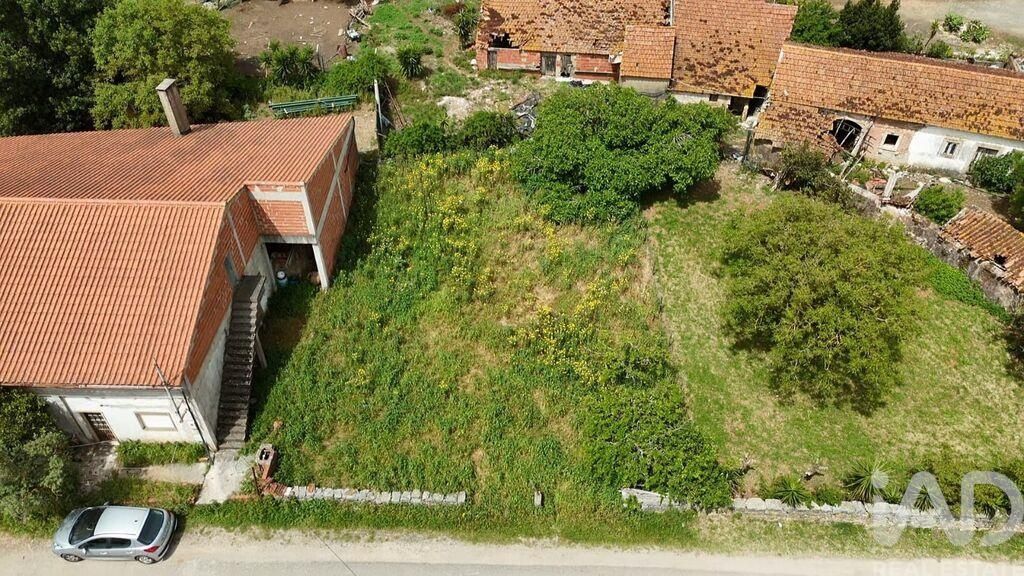 Property photo 1 of 32