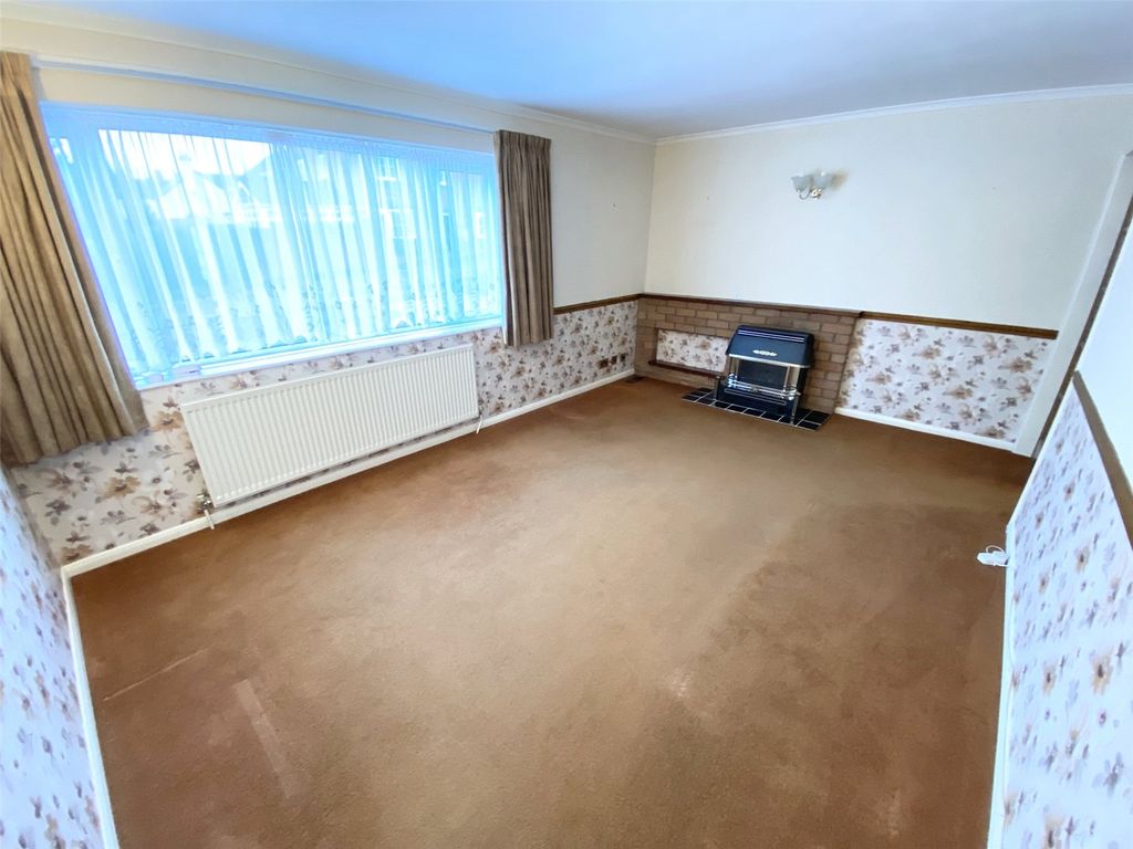 Property photo 3 of 21 Picture No. 11