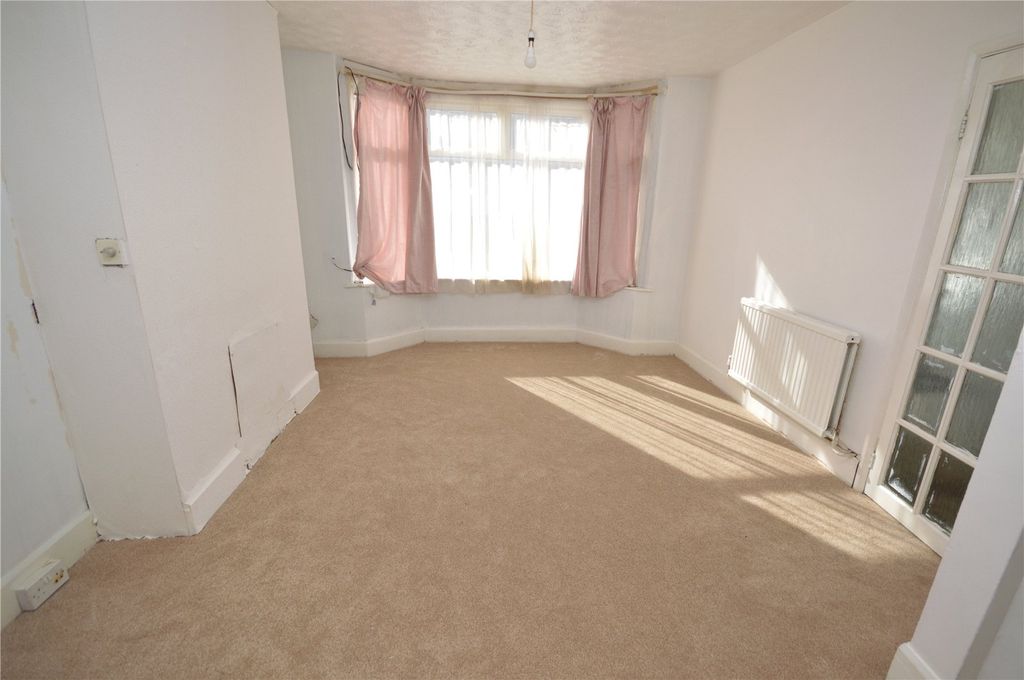 Property photo 2 of 10 Picture No. 04