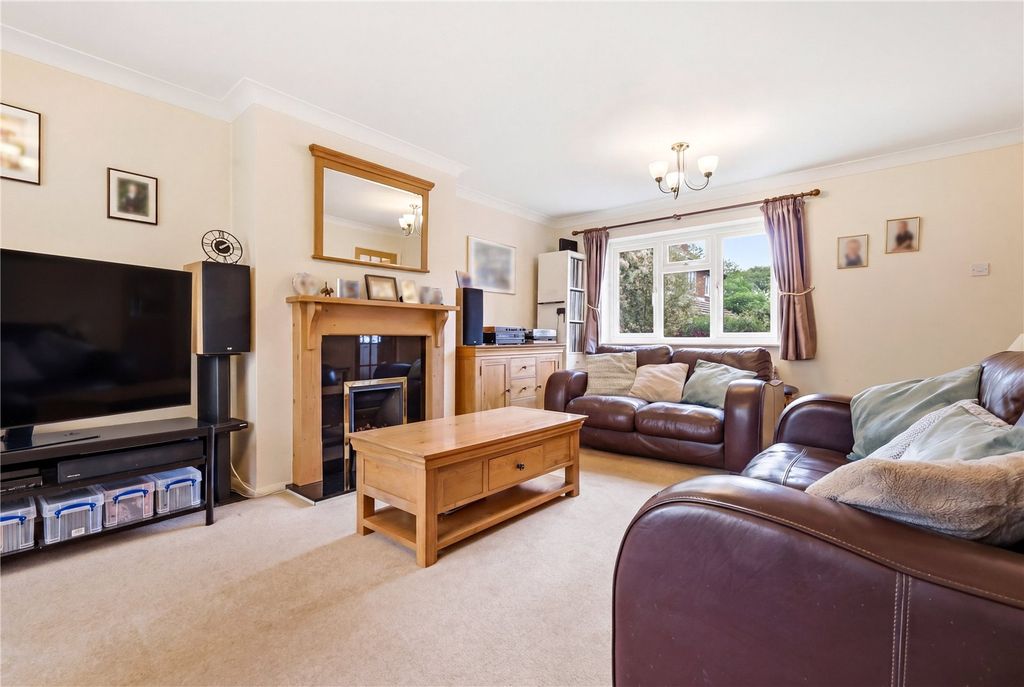 Property photo 3 of 20 Picture No. 06