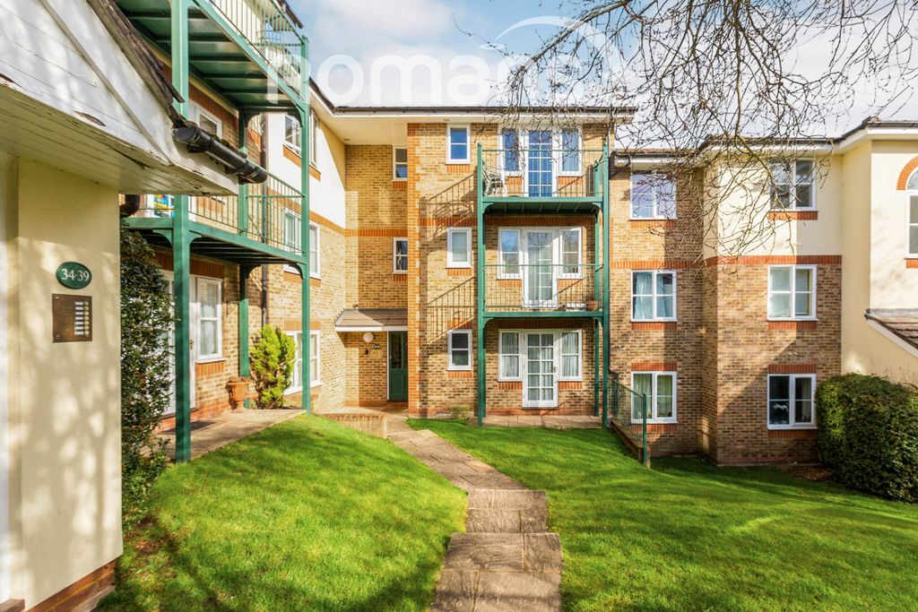 Property photo 1 of 6 Outside