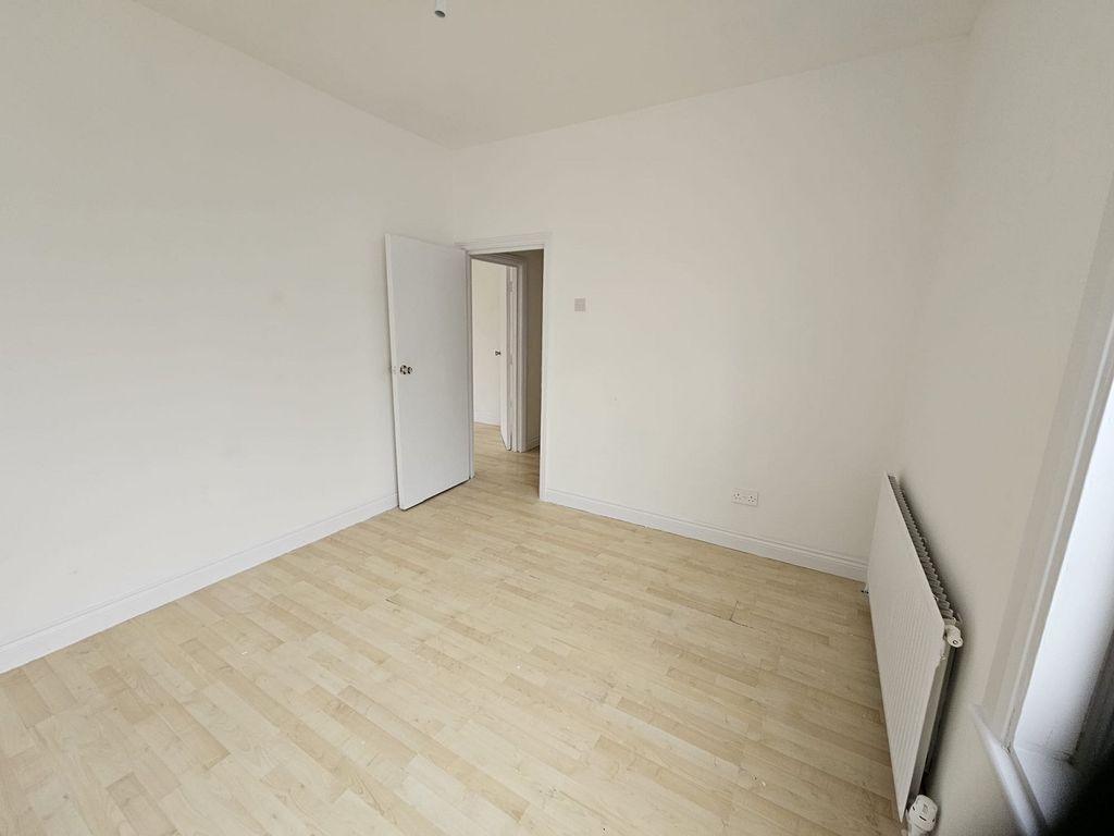 Property photo 2 of 7 Not Specified