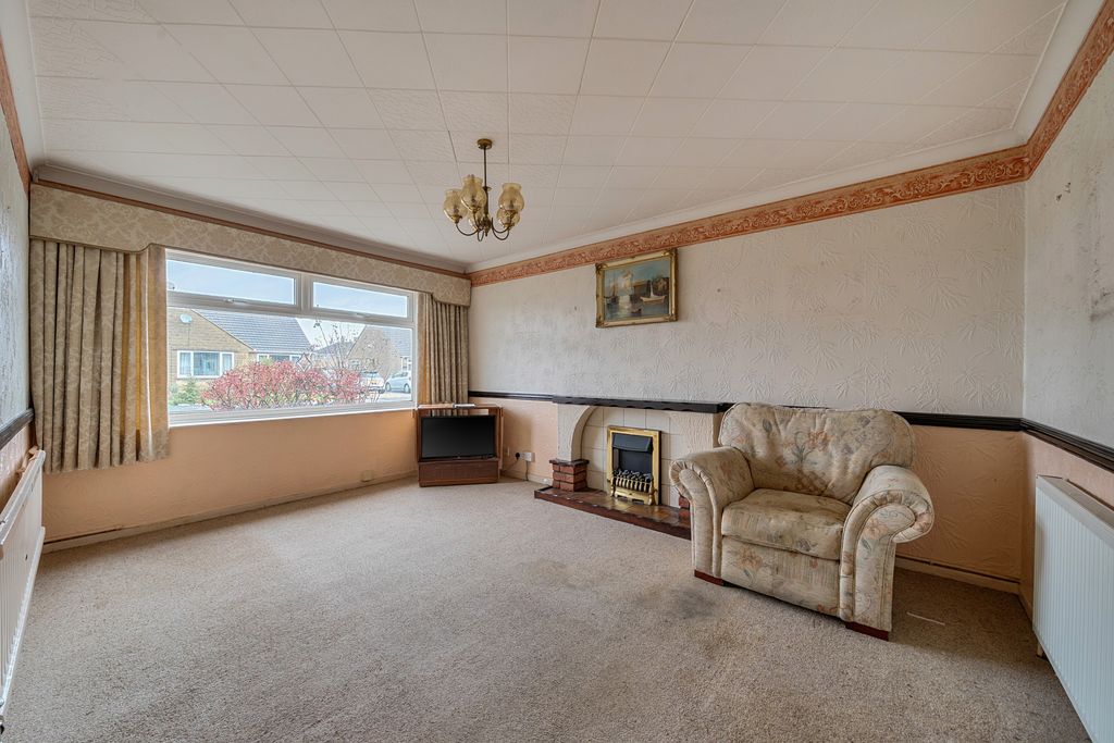 Property photo 3 of 13 140476946978Aa8622B82