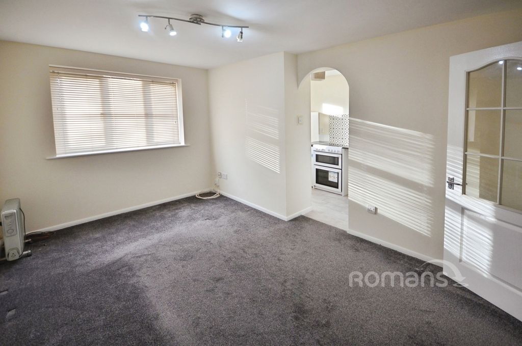 Property photo 2 of 9 Pbox-Img.Jpg