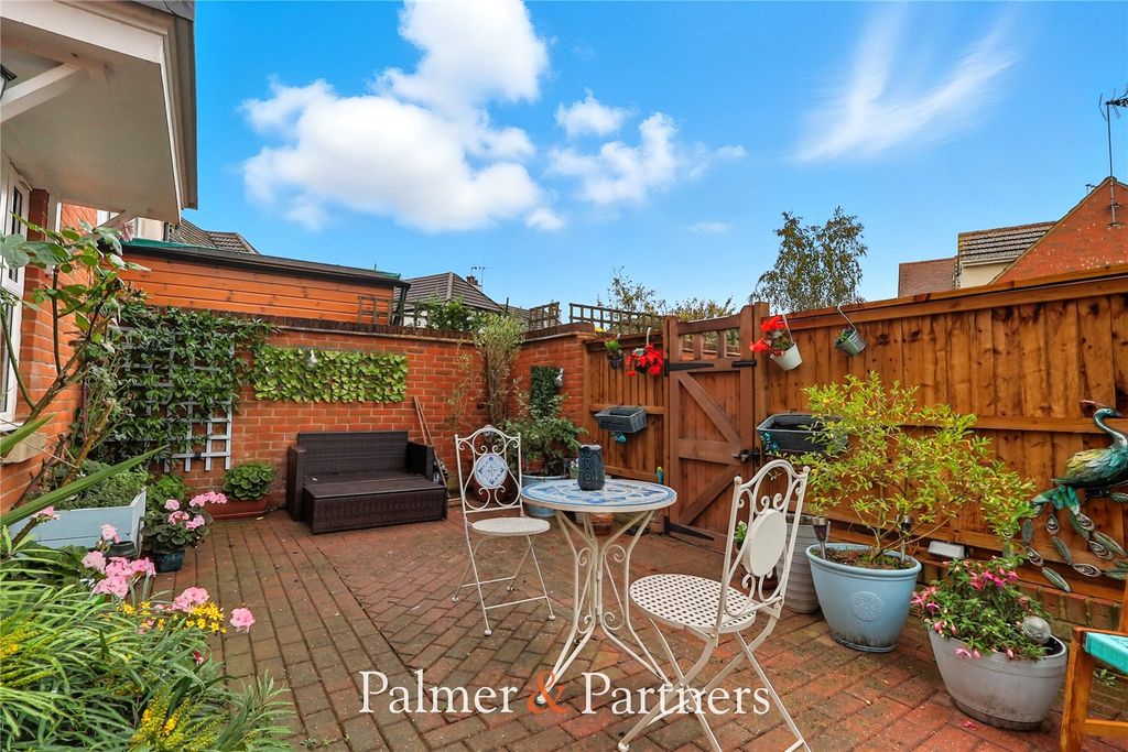 Property photo 2 of 25 Picture No. 42