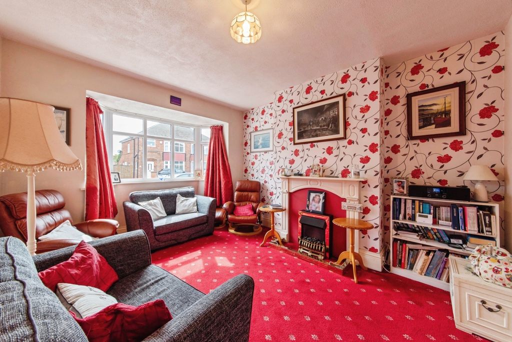 Property photo 2 of 14 Image 1