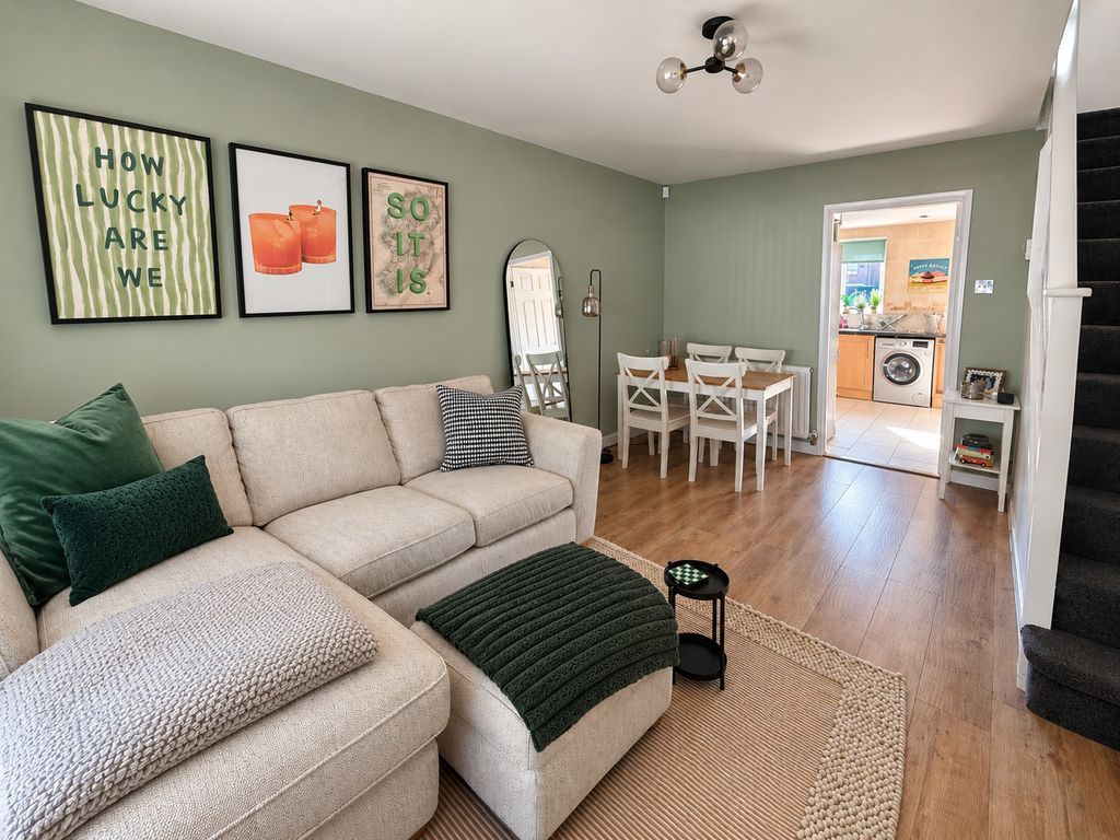 Property photo 1 of 13 Photo 10