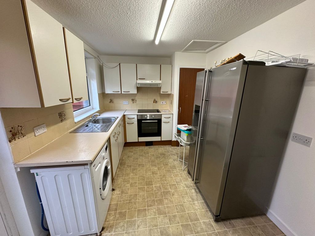 Property photo 2 of 16 Gallery