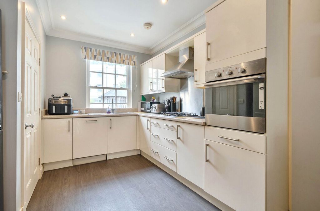 Property photo 3 of 10 1342468-6-68A5E22...