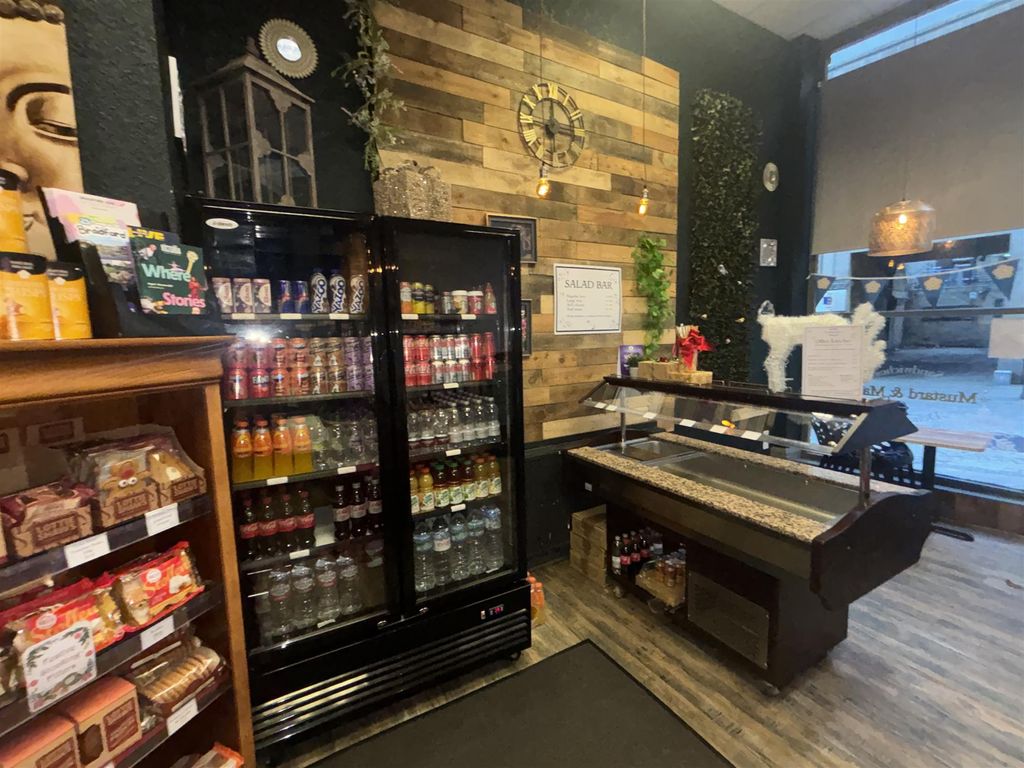 Property photo 3 of 7 Photo 2