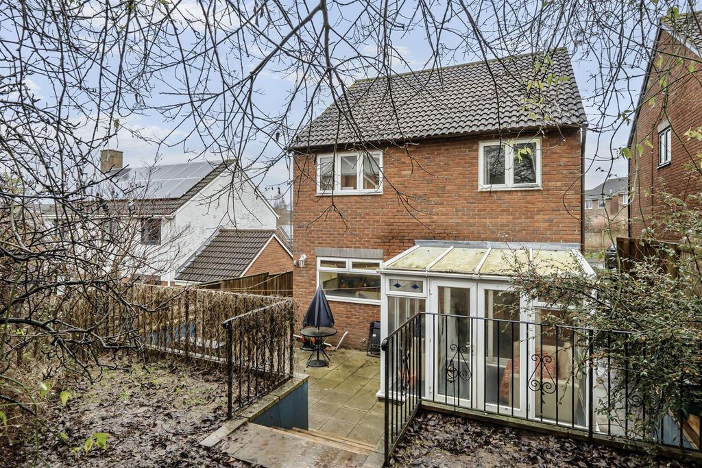 Property photo 2 of 18 Rear Garden