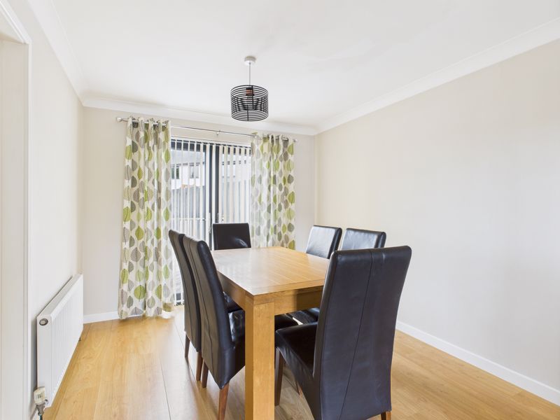 Property photo 2 of 9 Dining Room