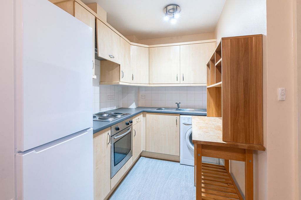 Property photo 2 of 4