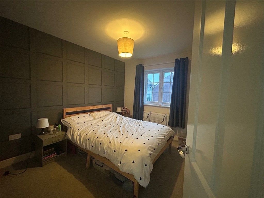 Property photo 3 of 5 Bedroom 1