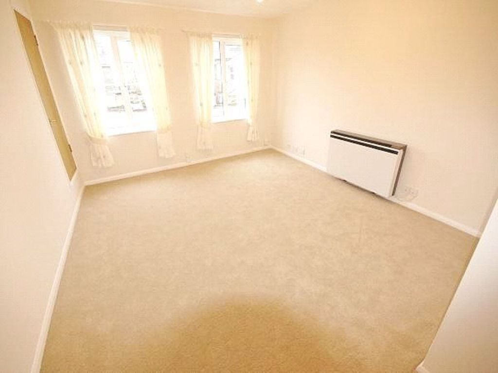 Property photo 3 of 7