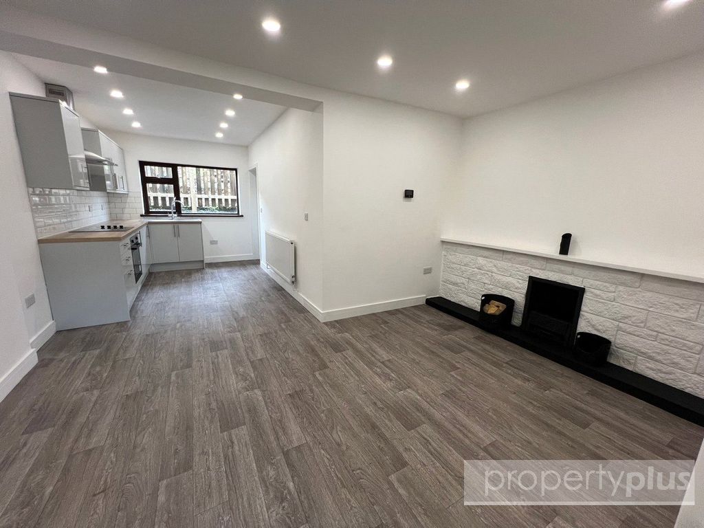 Property photo 1 of 16 Picture No. 07