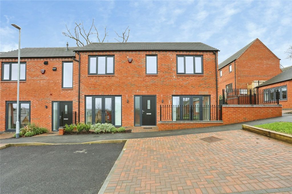 Property photo 1 of 16 Picture No. 03