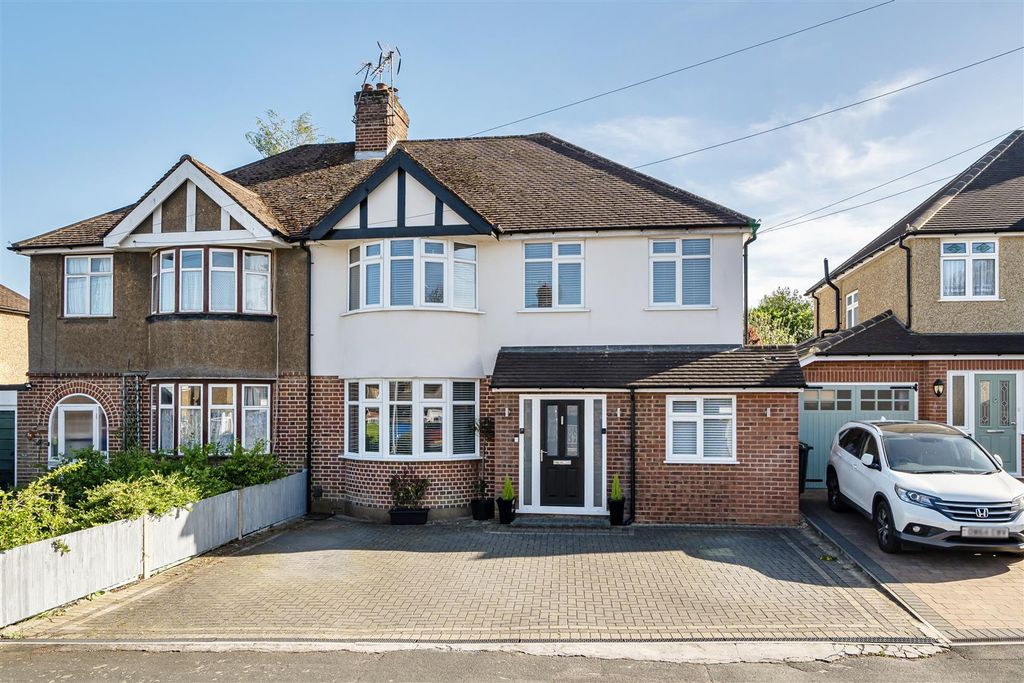 Property photo 1 of 15 Kenilworth Drive - Front 1.Jpg