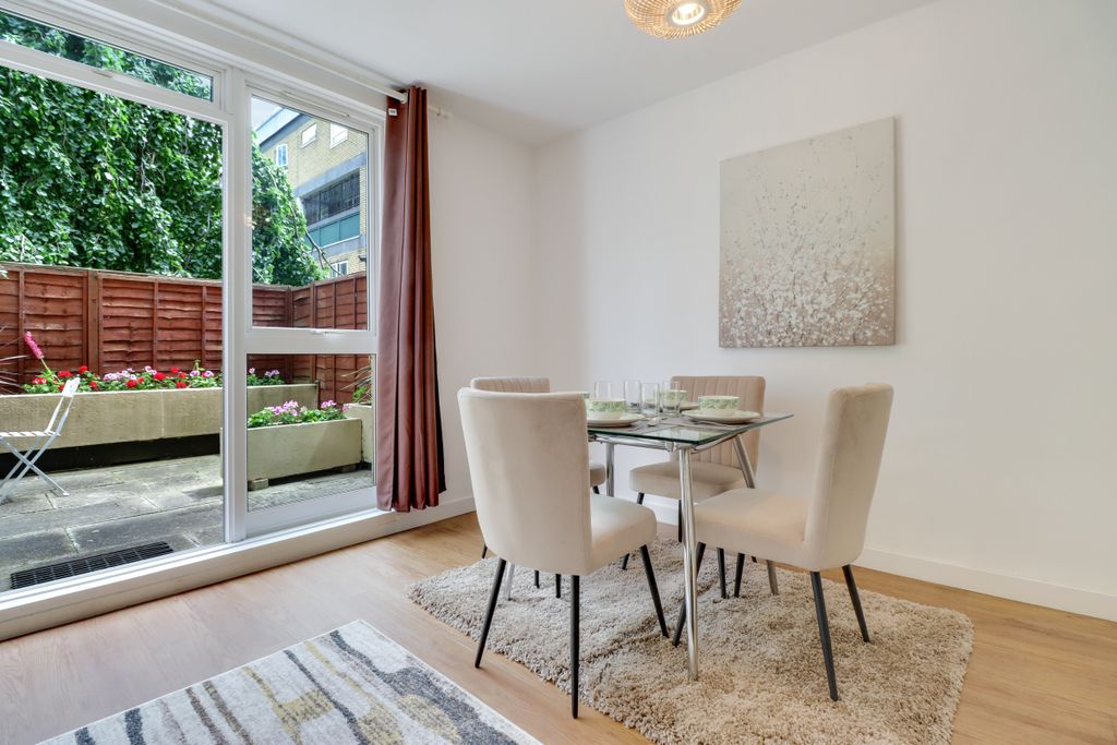 Property photo 3 of 11 Img_2601_17_Original