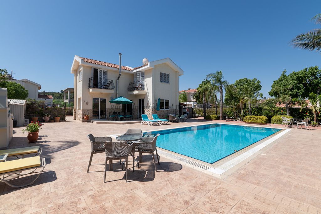 Property photo 1 of 26