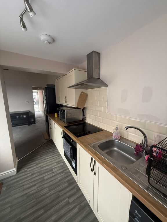 Property photo 3 of 16 Img_2239.Jpg