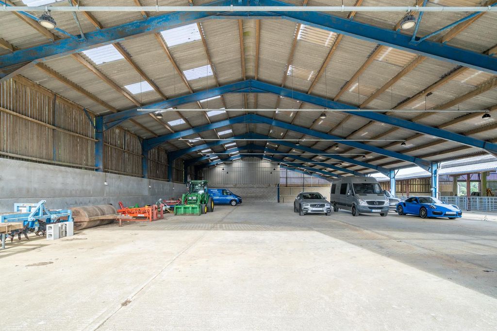 Additional image 22 of 6 bed farm for saleWotton Underwood, Buckinghamshire HP18