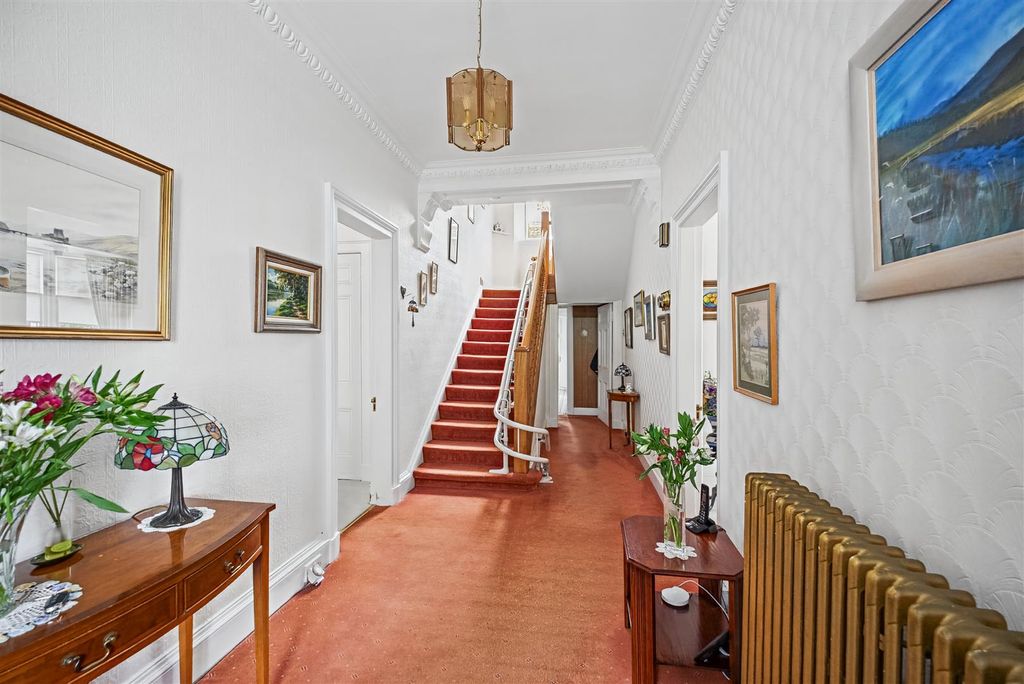 Property photo 2 of 31 Townhead Street-10.Jpg