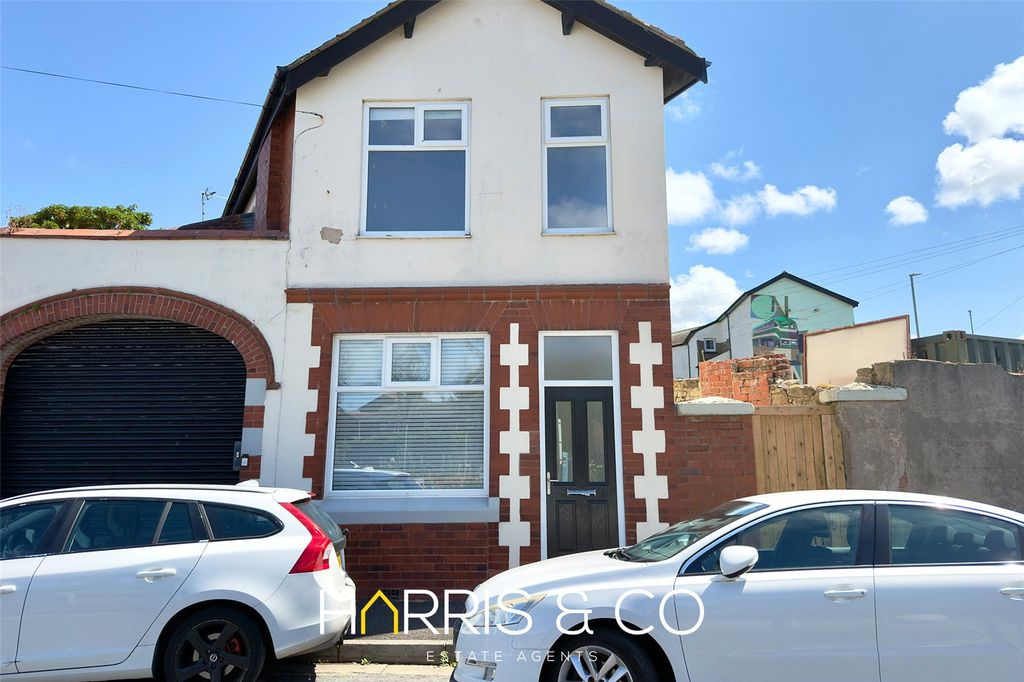 Property photo 1 of 10 Picture No. 01