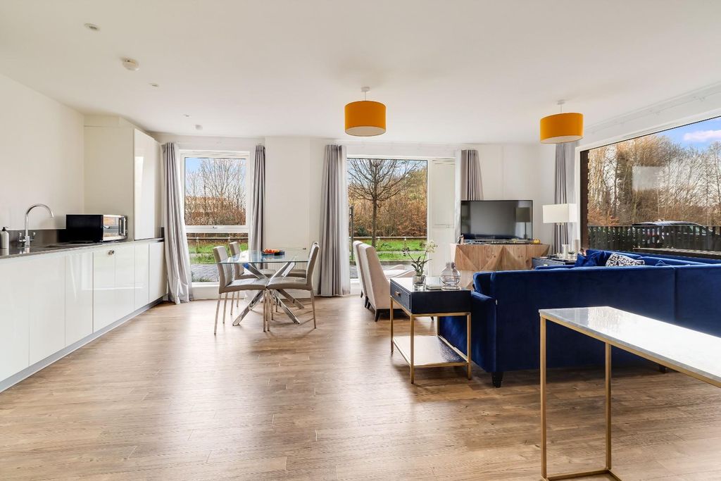 Property photo 2 of 15 Img_4111.Jpg