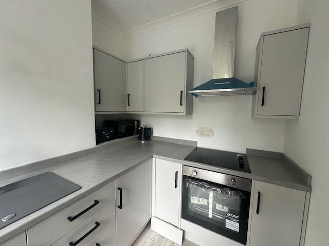 Property photo 1 of 17 Image