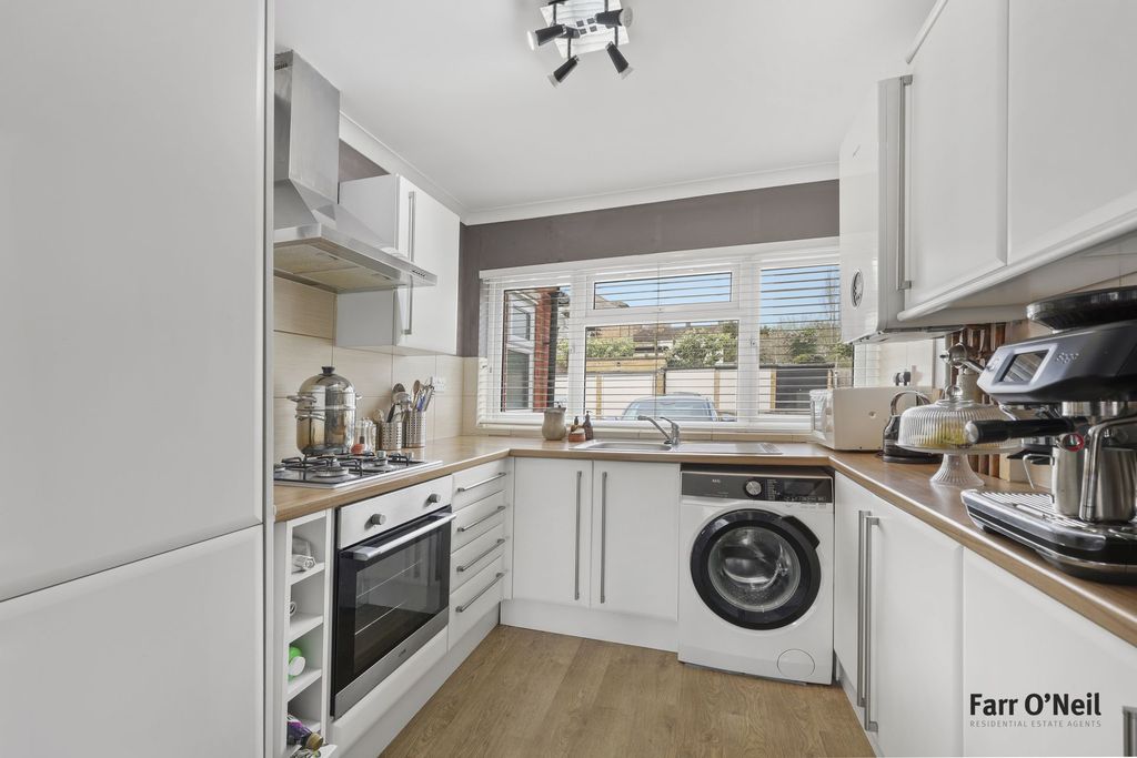 Property photo 3 of 26 Photo 10