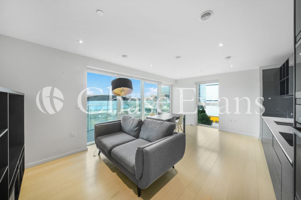 Property photo 1 of 15 Lantana Heights, Gla