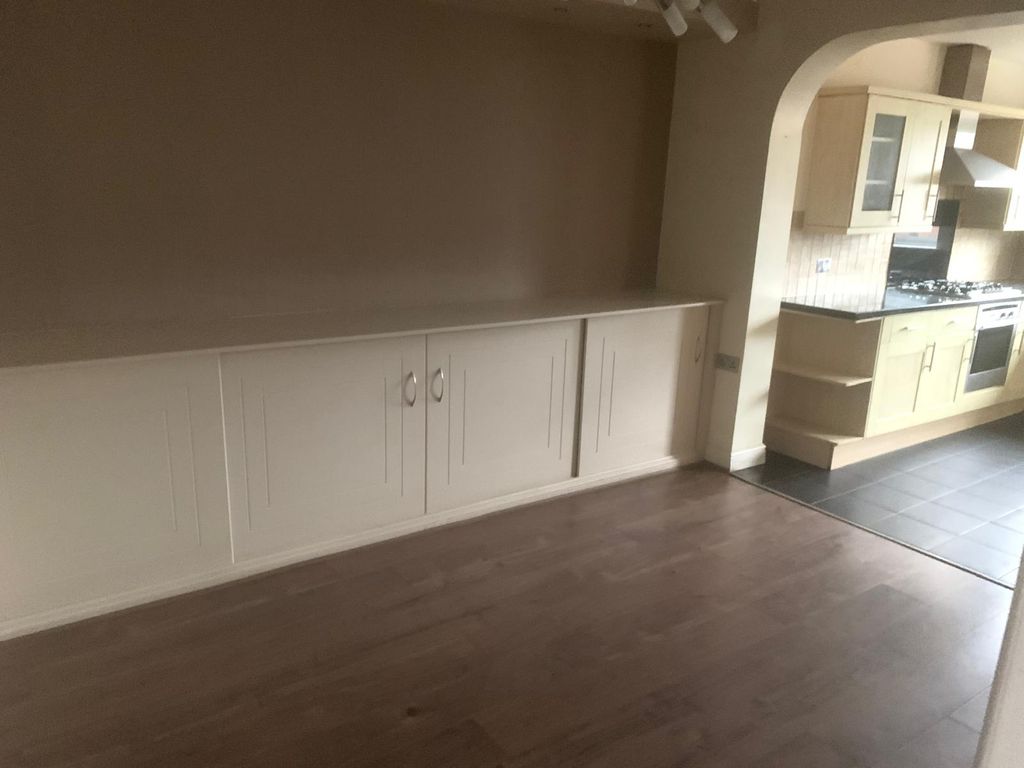 Property photo 2 of 12 Gallery
