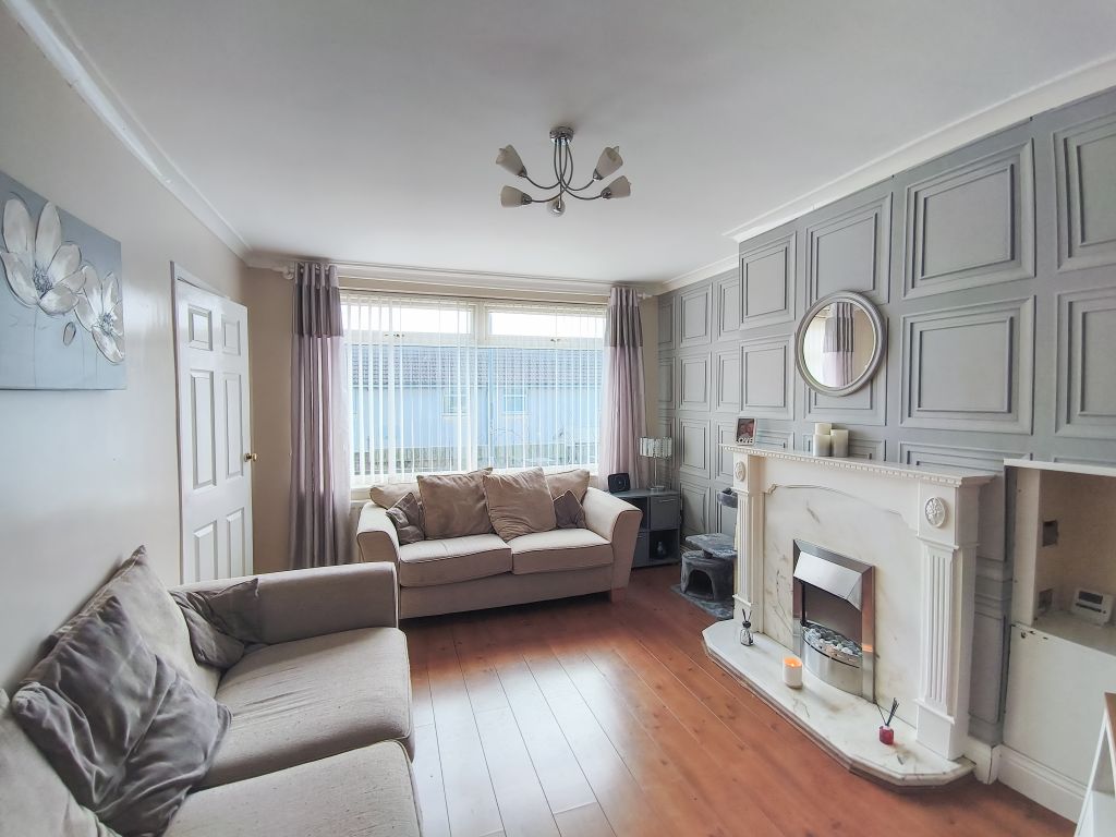 Property photo 3 of 19