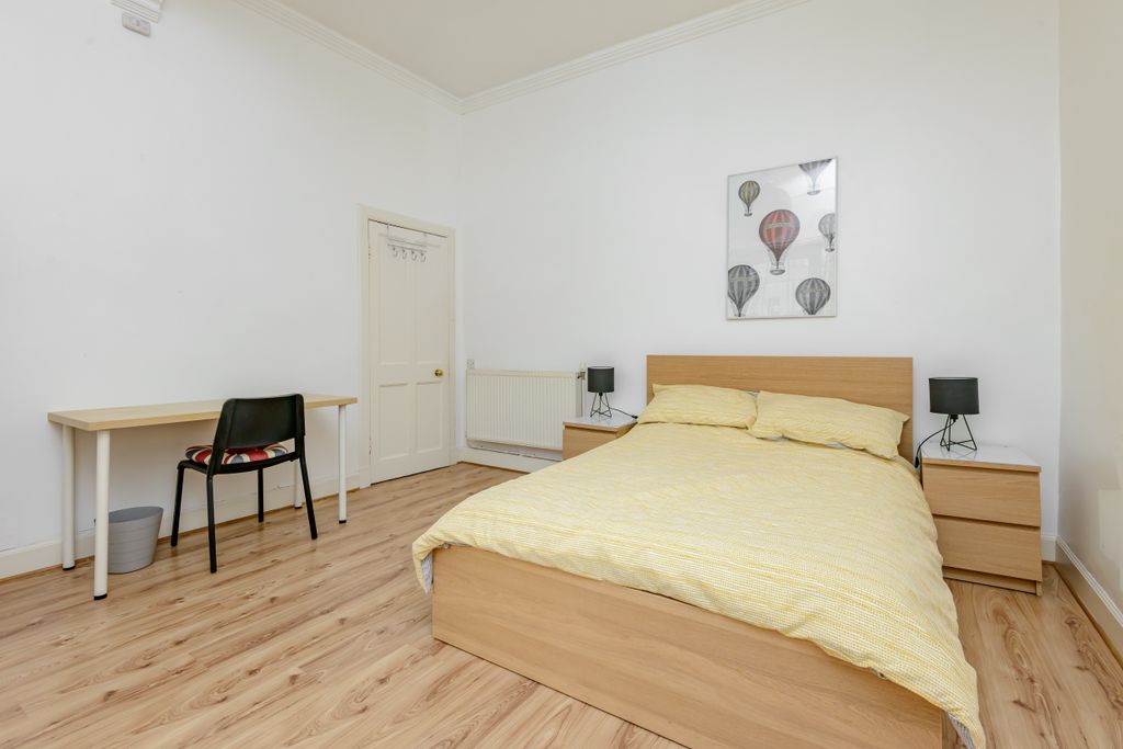 2 bed flat for sale33/2 Guthrie Street, Edinburgh EH1 photo 5