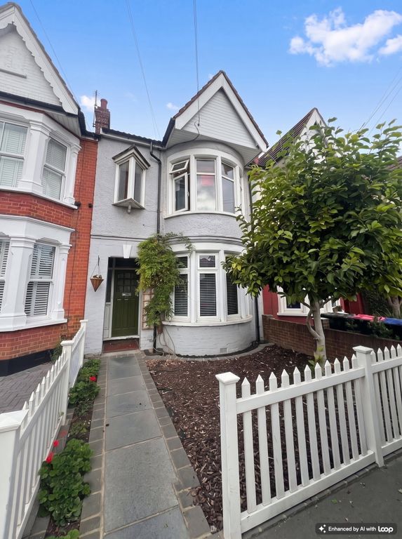 Property photo 1 of 8