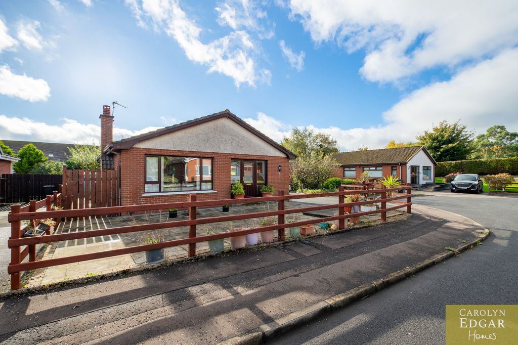 Property photo 1 of 24 014