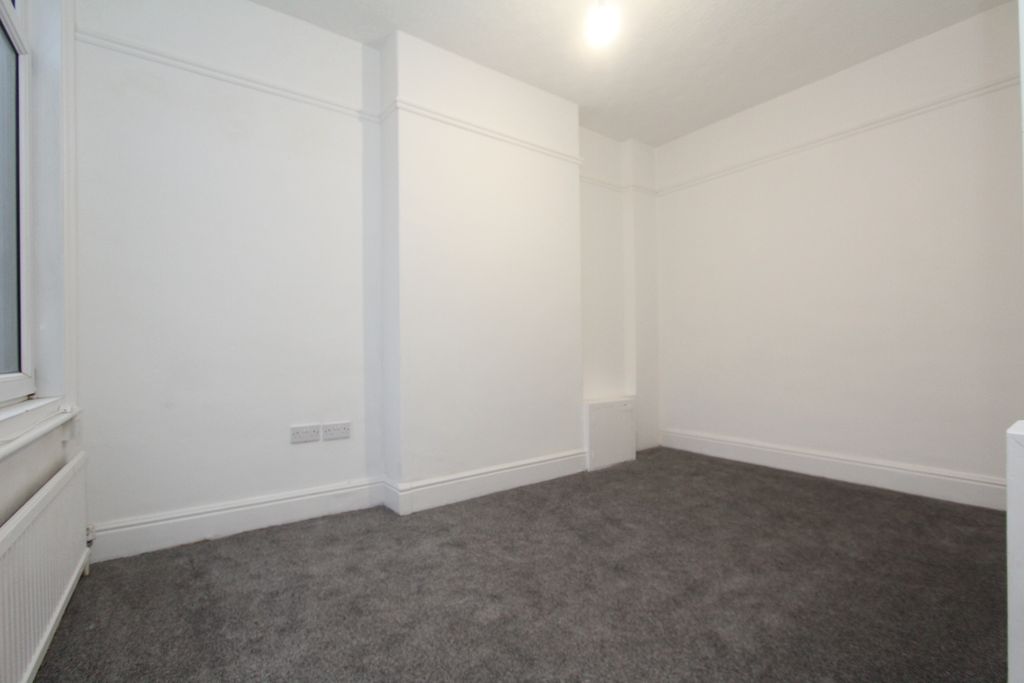 Property photo 2 of 8 2026-02-02 14.47.42