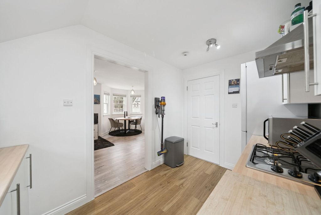 Additional image 8 of 2 bed flat for saleFlat 3 Dalandhui East, Garelochhead, Helensburgh G84