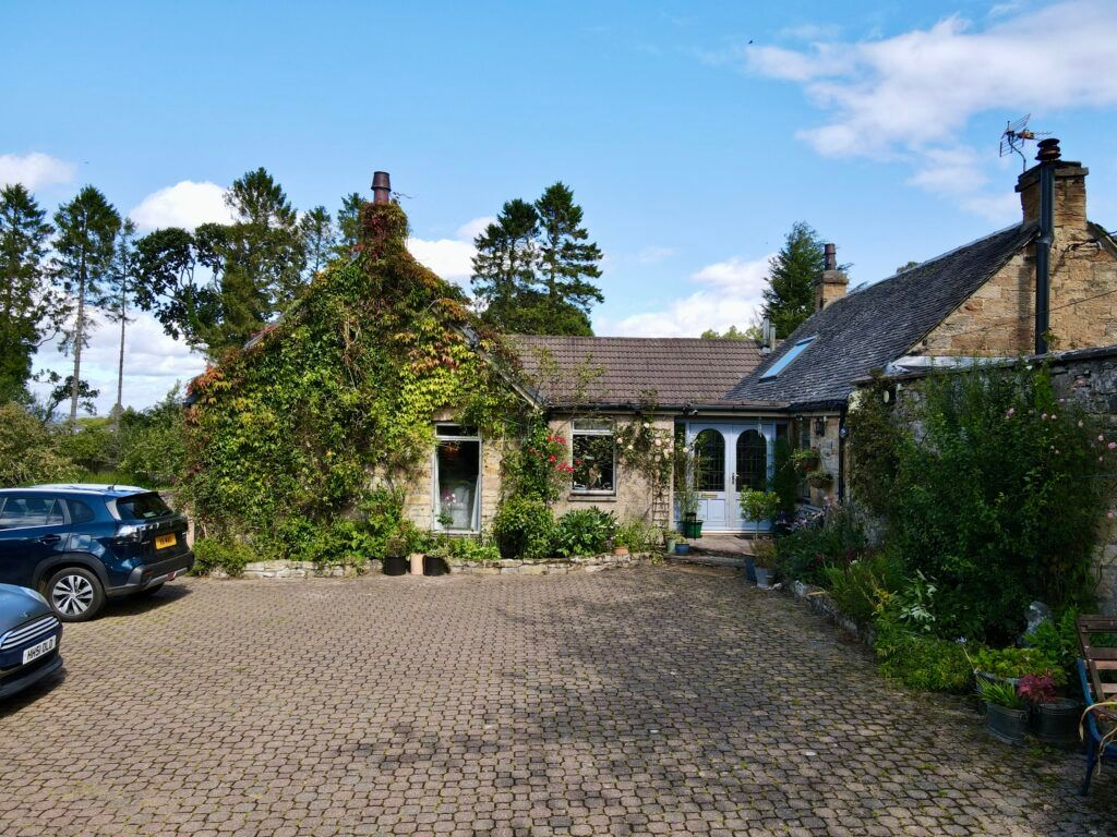 Property photo 1 of 26