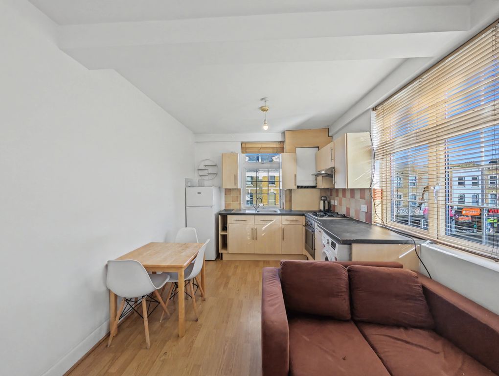 Property photo 2 of 6