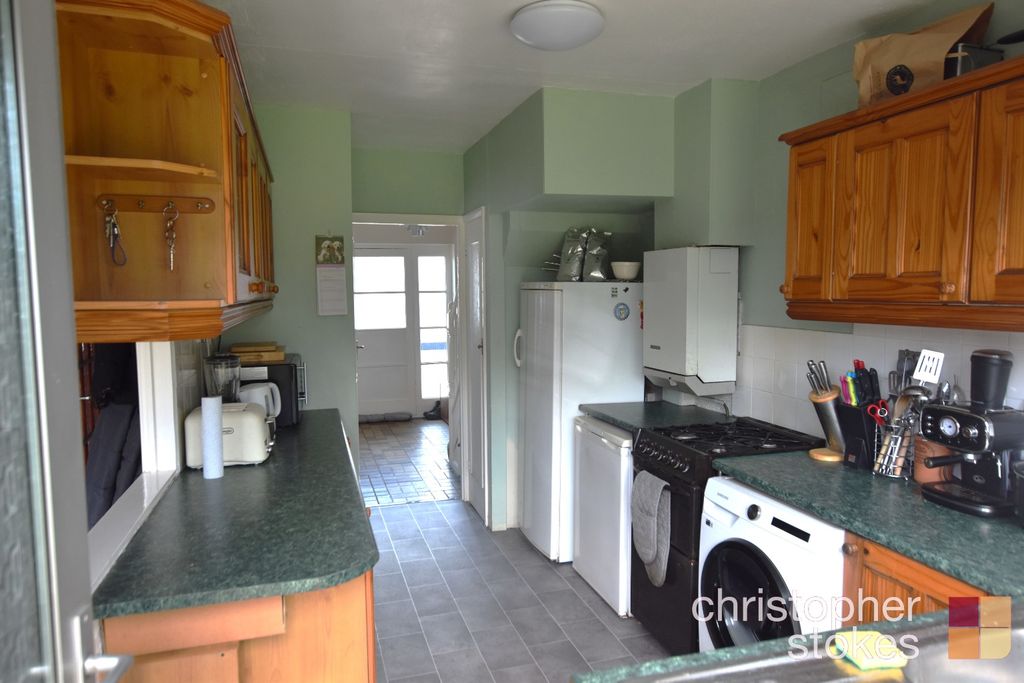 Property photo 3 of 13 3190735