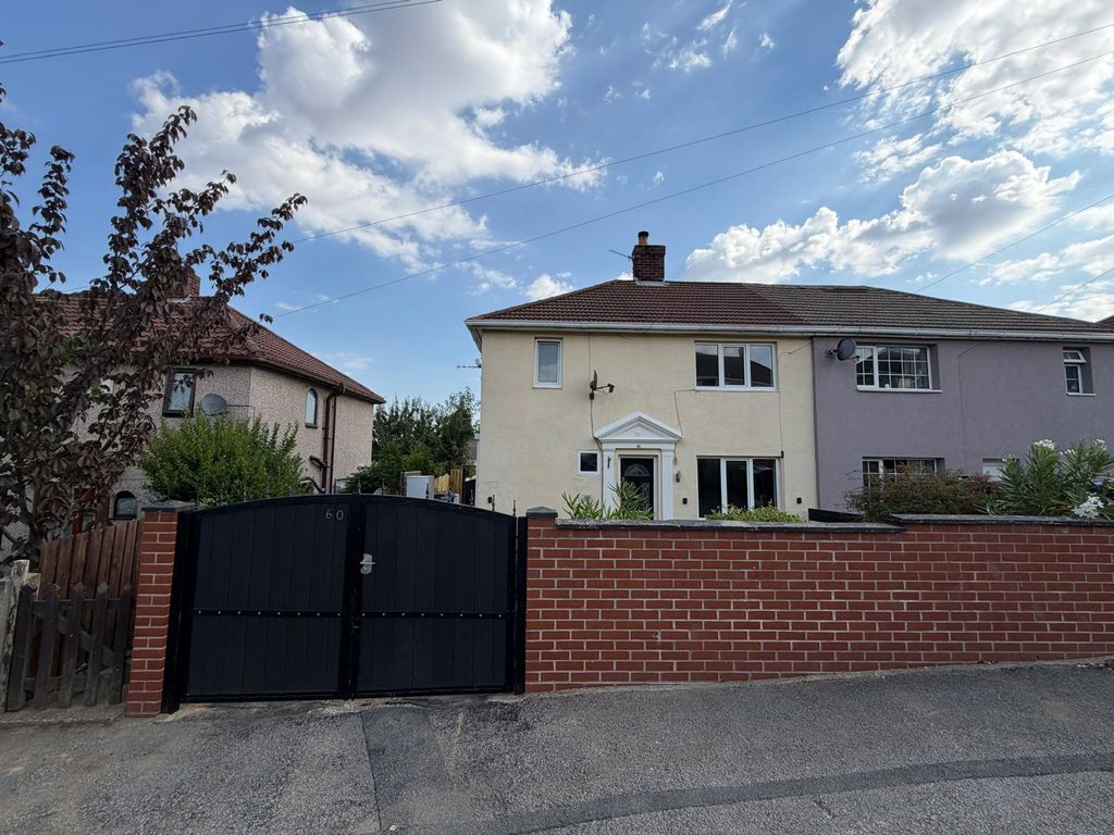 Property photo 1 of 20 Front Exterior