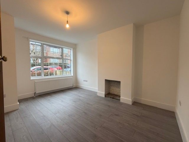 Property photo 2 of 9 3