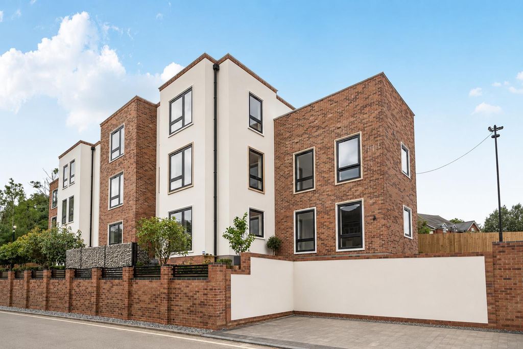 Additional image 13 of 3 bed flat for saleThe Oakfield, Station Road, Dorridge B93